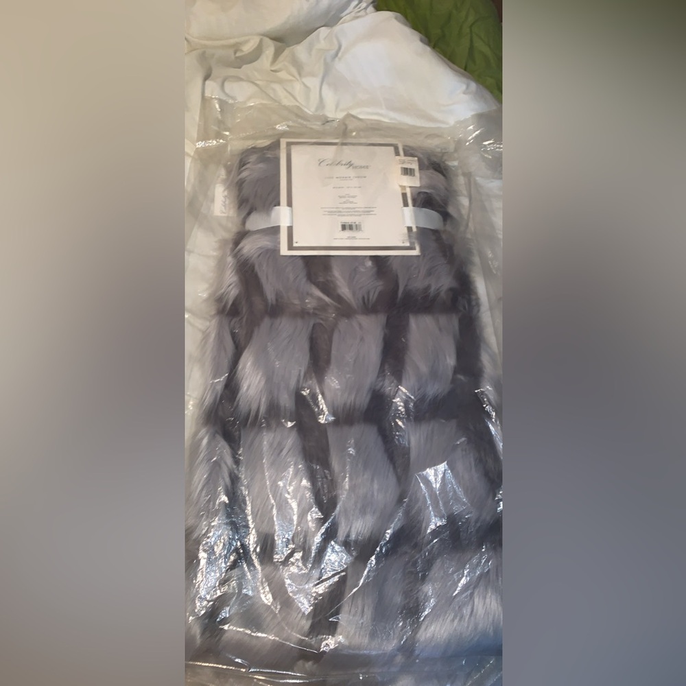 NEW celebrity home luxe mohair throw 50x60